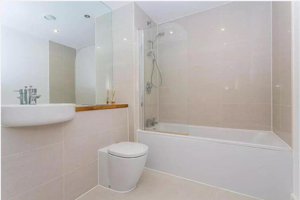 Canal Room London Luaran gambar