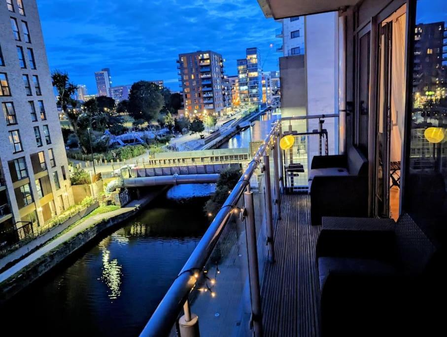 Canal Room London Luaran gambar